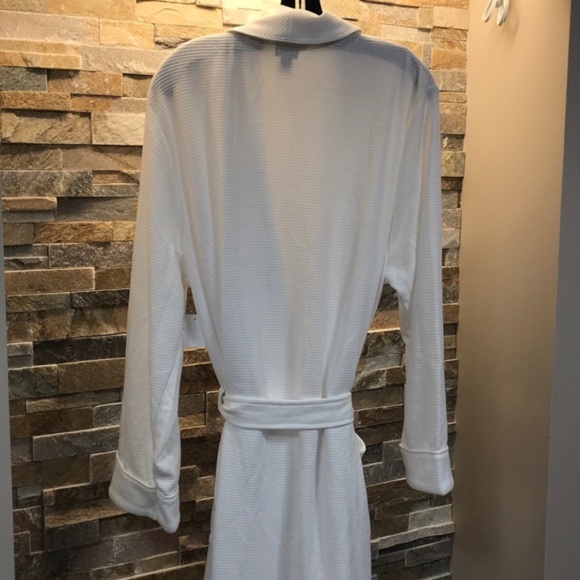 Elysian Waffle-Knit Belted Robe - Picture 9 of 10